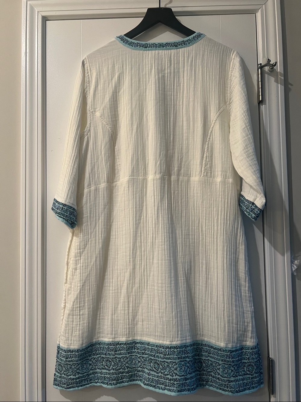 J. Jill Positano gauzy beachy
Dress large - Picture 6 of 8